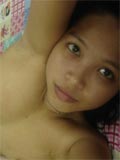 Asian amateur girl shares sexy nude photos